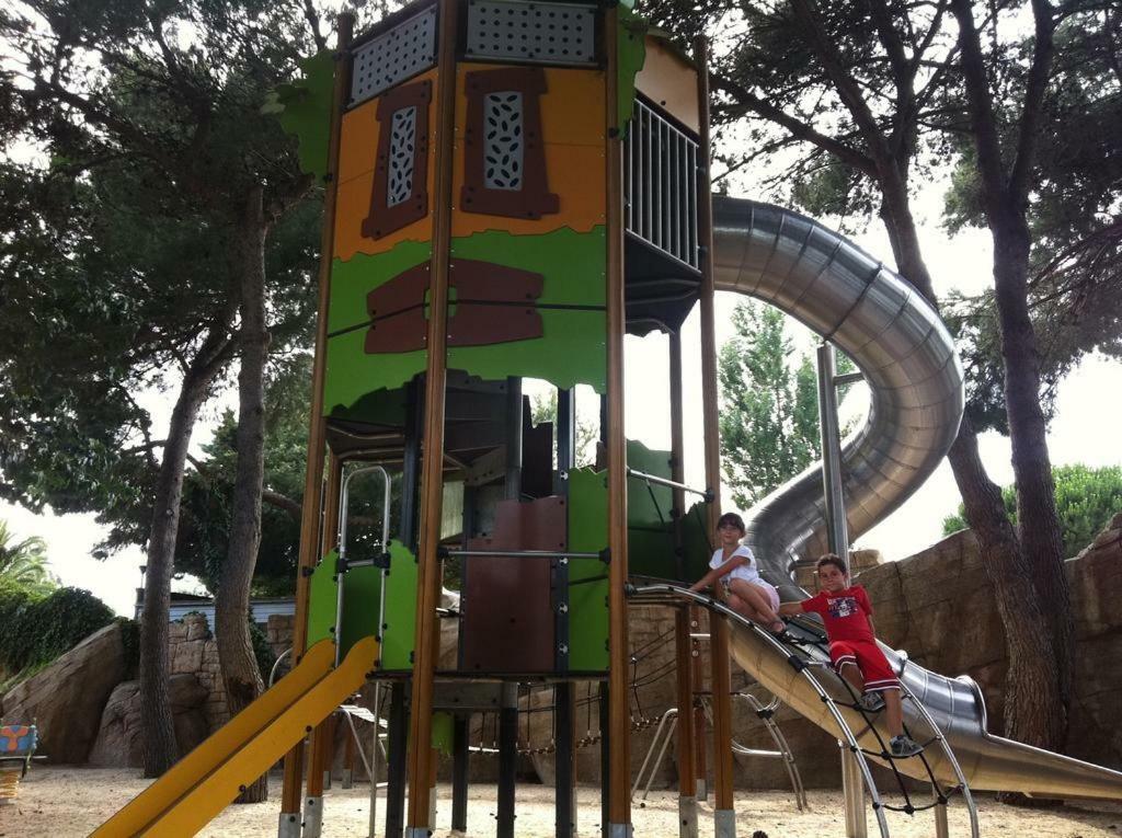 Mobilhome Dans Camping Les Sables D'Or Agde Exterior foto